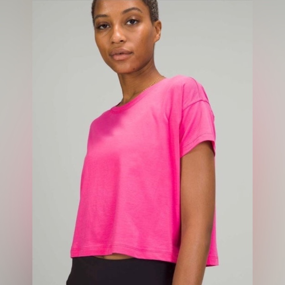 Lululemon Cates Tee